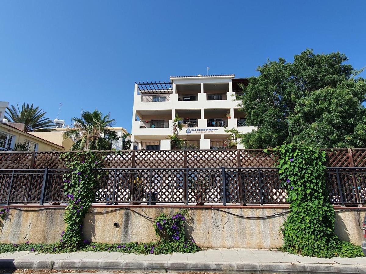 Homesweethome Paphos Exterior photo